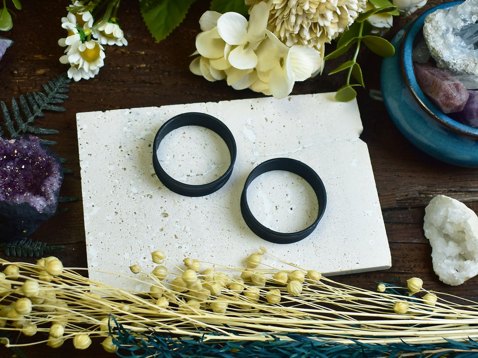 PLA-BLACK-1