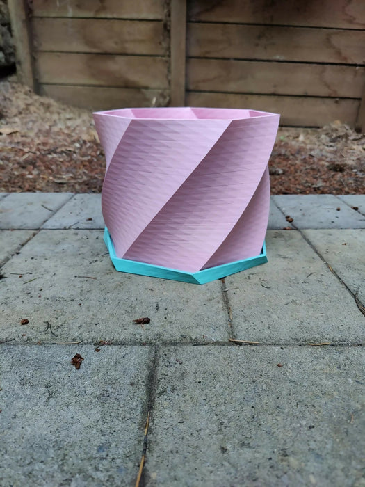 Twisted Planter and Drain Tray | Large | 10 inch | Solid Color
