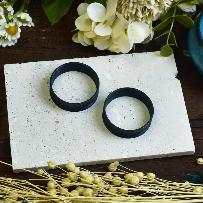 PLA-BLACK