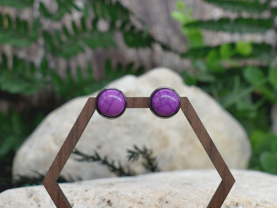 Elegant Stud Earrings With Resin Howlite Cabochon #160
