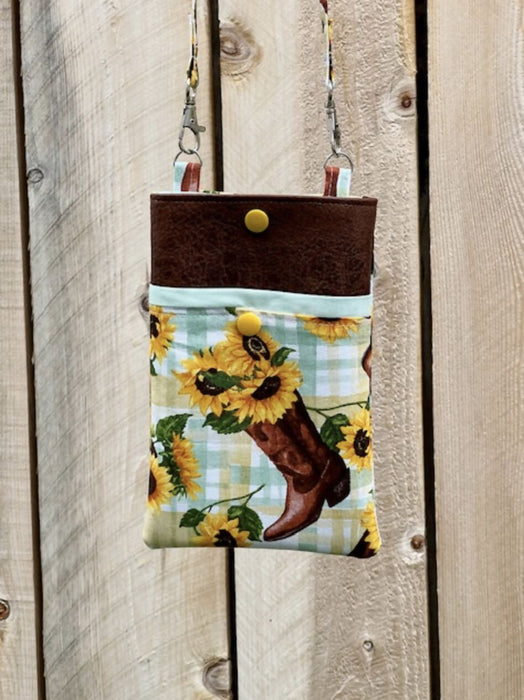 ON SALE !! Cellphone Crossbody Purses