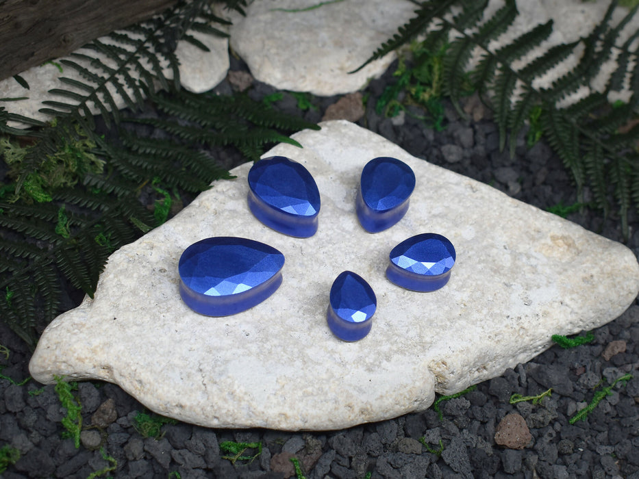 Faceted Teardrop Ear Tunnels 10-25mm | Pair | Ear Plugs | Gauge Earrings | Gauged Plugs | Resin #241