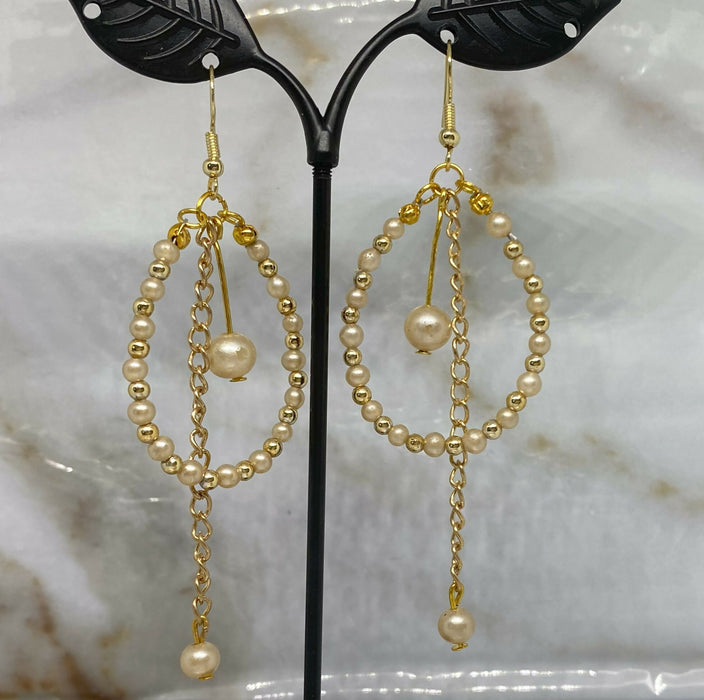 Vintage-Inspired Faux Pearl Earrings