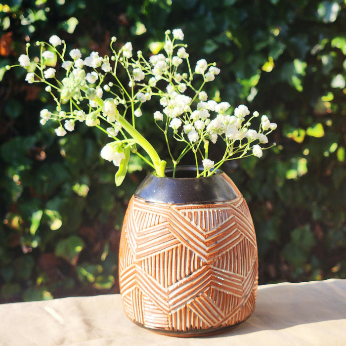 Bud Vase BW - final