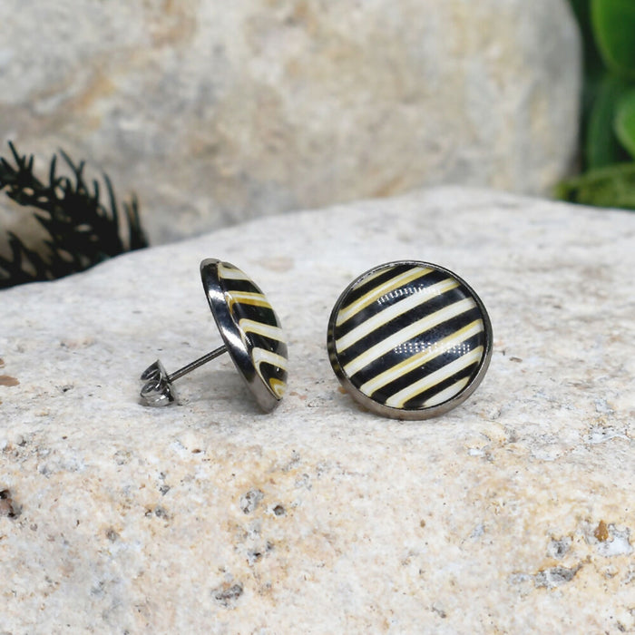 Stud Earrings With Resin Cabochon #398