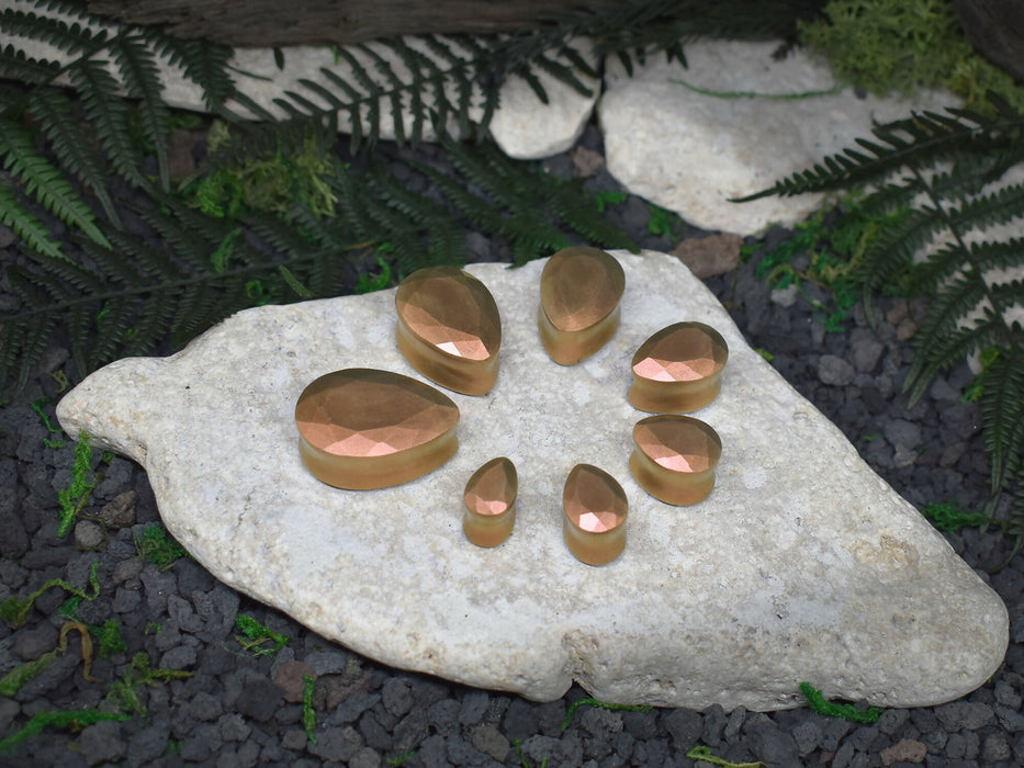 Faceted Teardrop Ear Tunnels 10-25mm | Pair | Ear Plugs | Gauge Earrings | Gauged Plugs | Resin #248