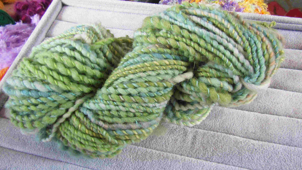 70ydsgreenblueworsted