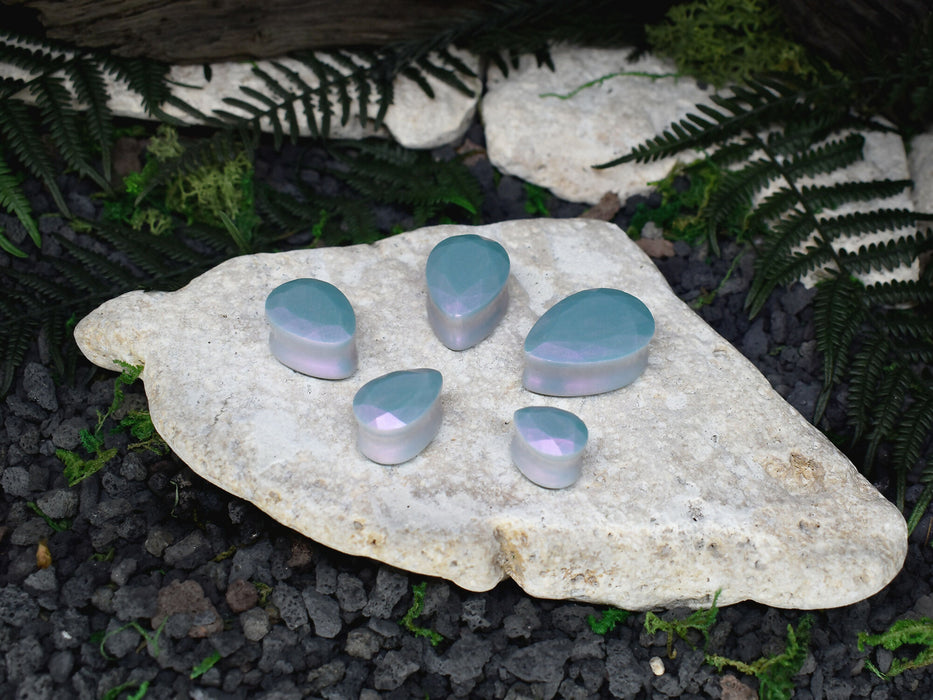 Faceted Teardrop Ear Tunnels 10-25mm | Pair | Ear Plugs | Gauge Earrings | Gauged Plugs | Resin #171