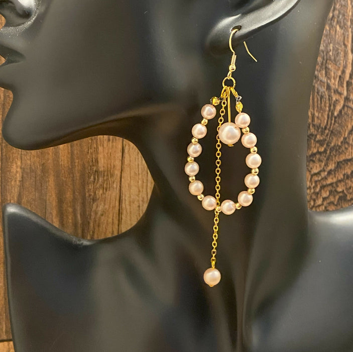 Vintage-Inspired Faux Pearl Earrings