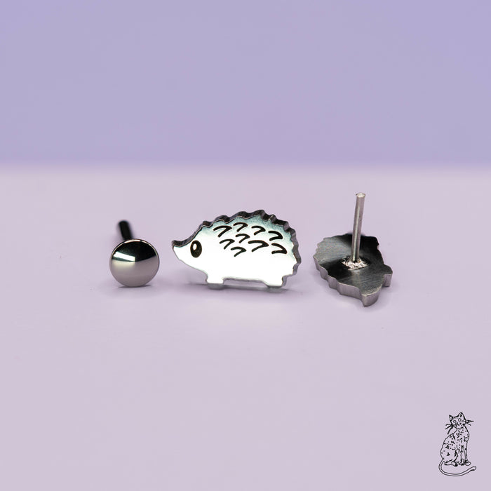 hedgehog upside down post on side