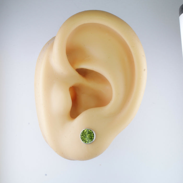 Magnetic_Clip_On_Invisible_Clipon_Stud_Pierced_Nonpierced_Earring_Earrings_Ear_Charm_Birthstone_August_Green_Peridot_10mm