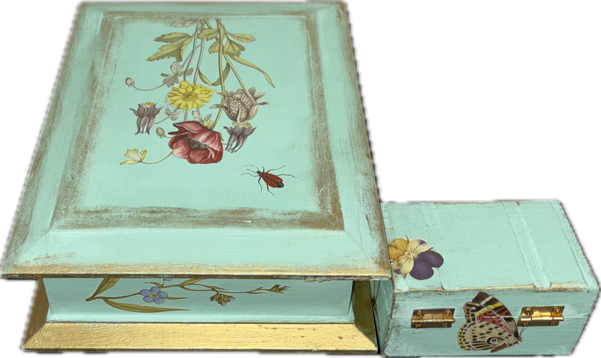 Mint Green Floral Vintage Musical Jewelry Box with Gold Trim +