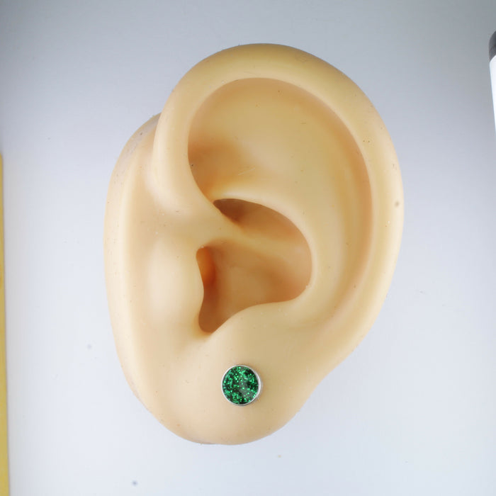 Magnetic_Clip_On_Invisible_Clipon_Stud_Pierced_Nonpierced_Earring_Earrings_Ear_Charm_Birthstone_May_Green_Emerald_10mm