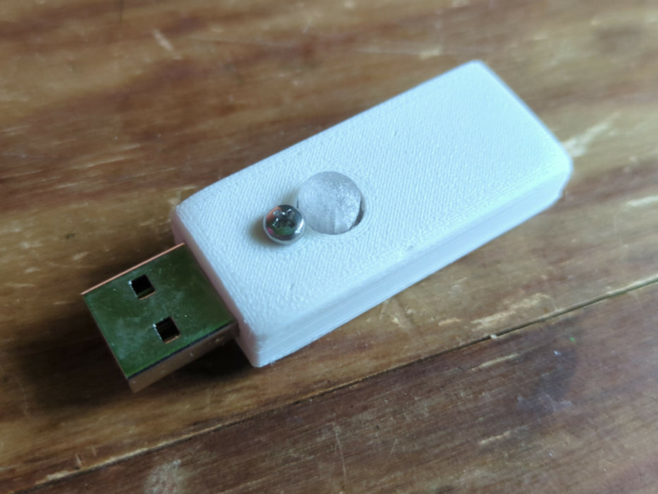 signet-white-a-screwed-loopless-USB-side