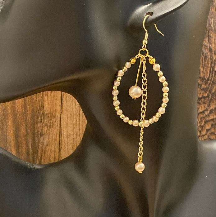 Vintage-Inspired Faux Pearl Earrings