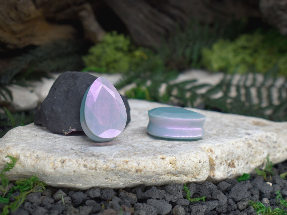 Faceted Teardrop Ear Tunnels 10-25mm | Pair | Ear Plugs | Gauge Earrings | Gauged Plugs | Resin #171