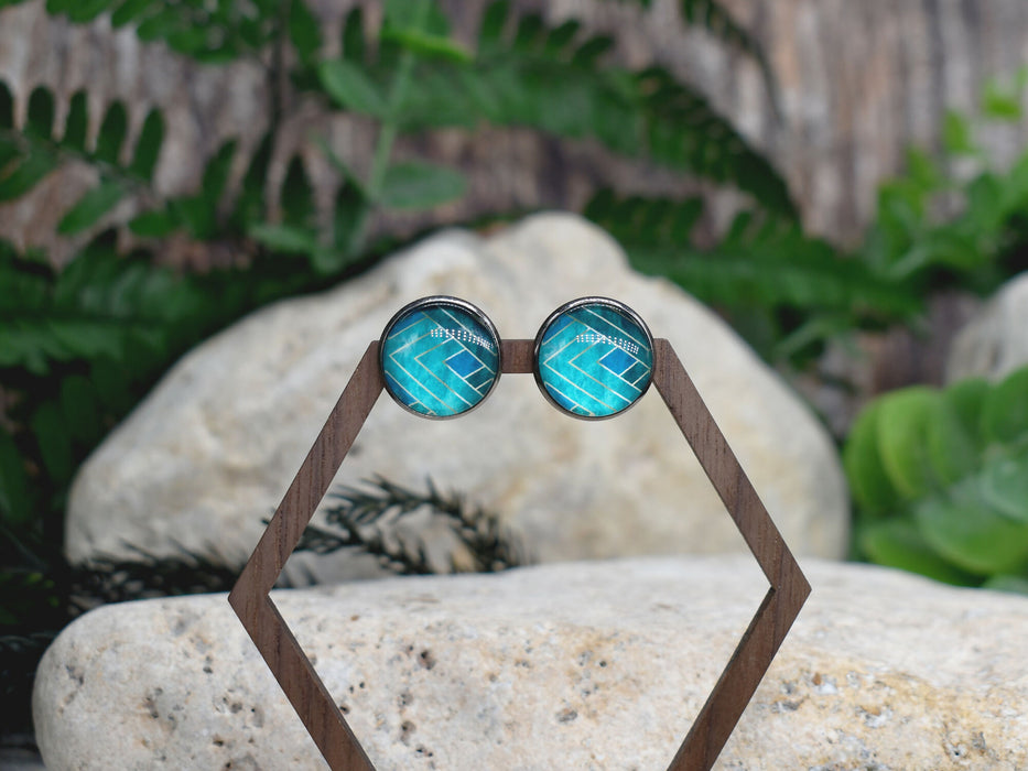 Stud Earrings With Resin Cabochon #445