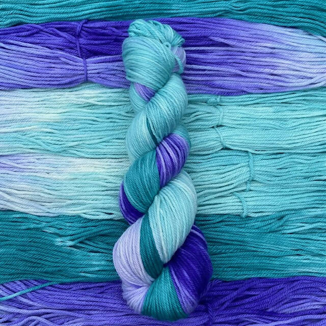 Hand dyed merino wool yarn "Mermaid"