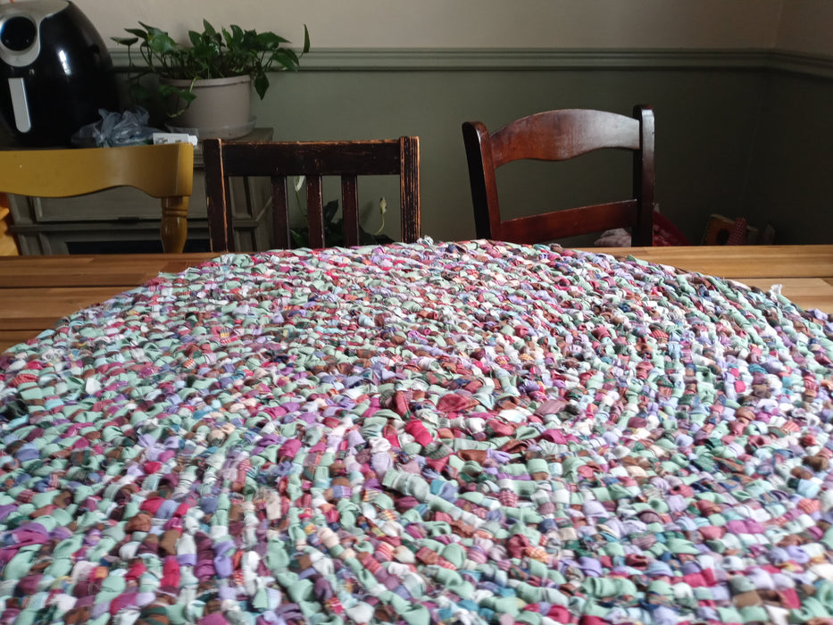 3 ft hand braided round rug