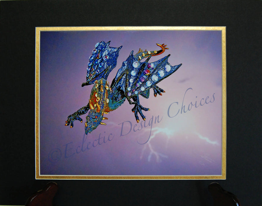 drgn emrgng from storm