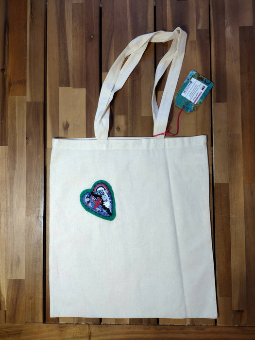 Hand embroidered tote bag - small heart collection