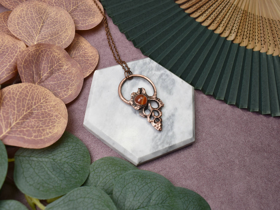 Center Cut Maple Leaf Shell With Red Agate