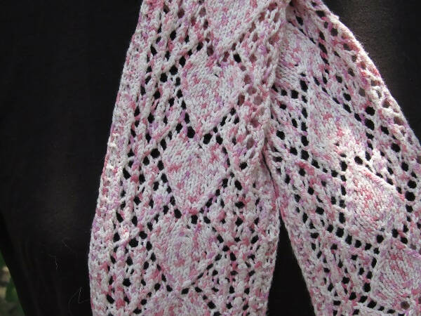 Pink and white heart/arrow scarf