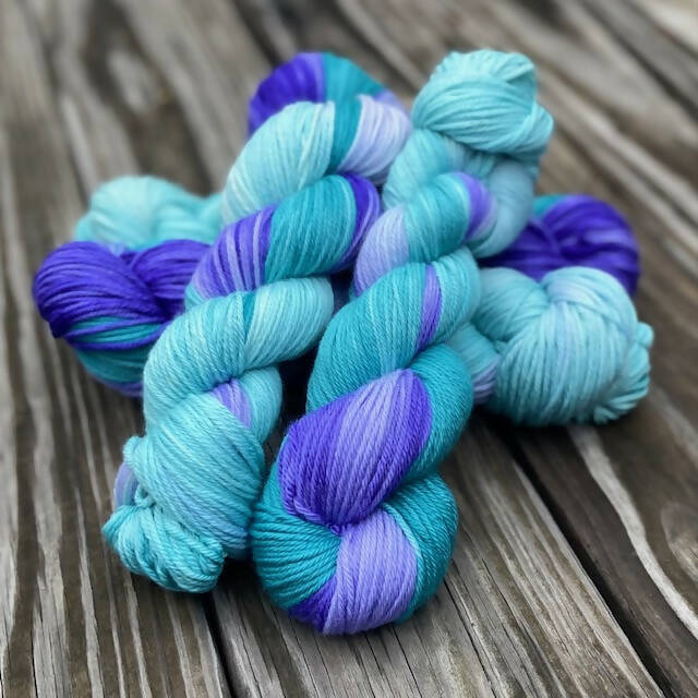 Hand dyed merino wool yarn "Mermaid"