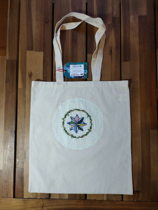 Hand embroidered tote bag - Pennsylvania Dutch collection