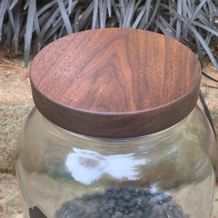 Large Wooden Screw-top Jar Lid with 110-400 threading.