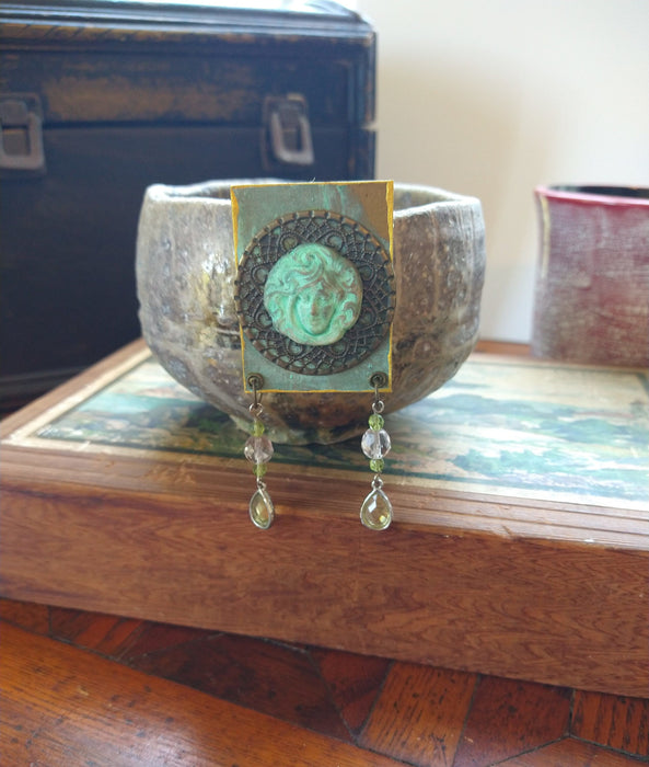 Art Nouveau Cameo Rusty Brooch/Pin