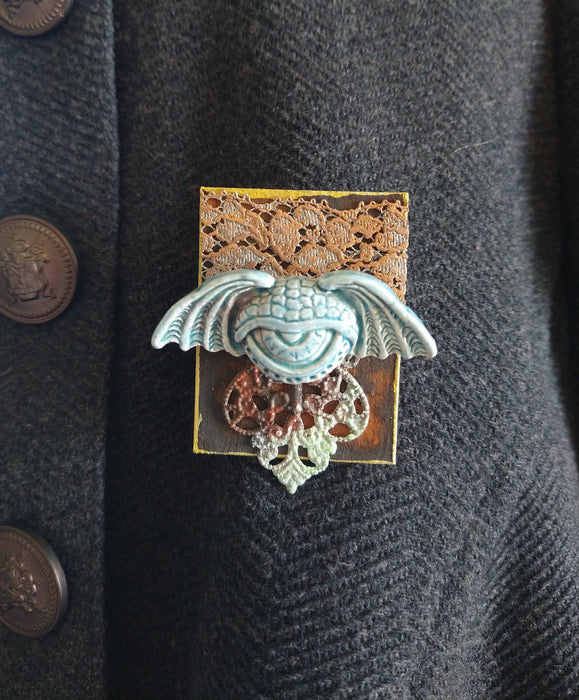 Eye in the Sky Rusty Brooch/Pin