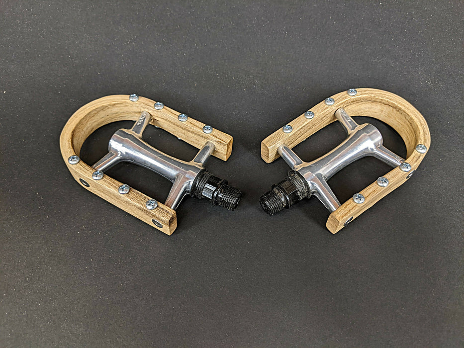 Bicycle Pedals in solid bent hardwood