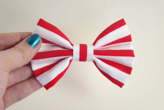 redwhitestripehairbow1